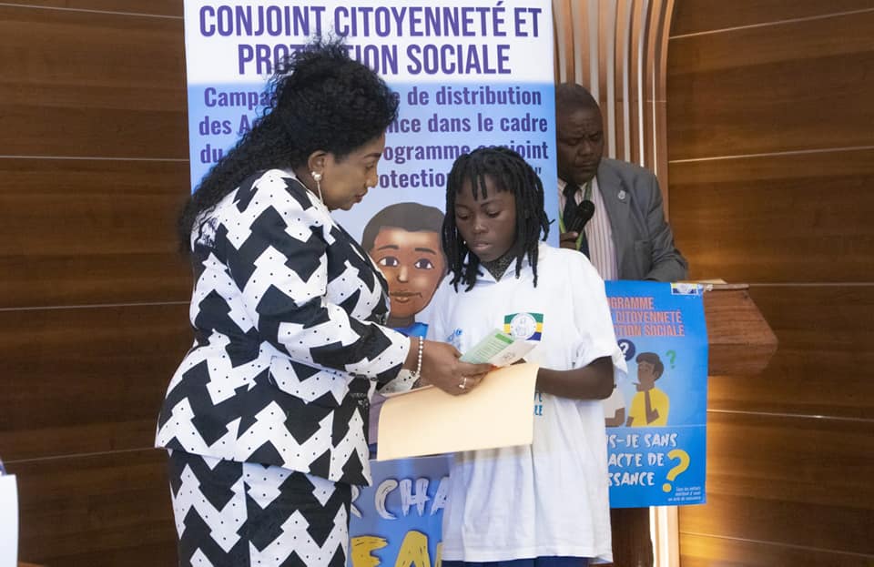  Seconde phase de distribution des actes de naissance
